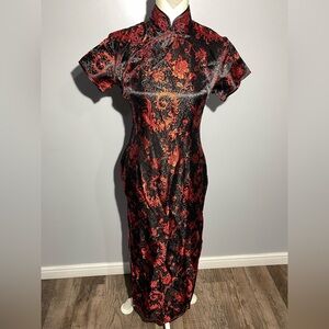 Chic Black‎ and Red Floral Midi Dress